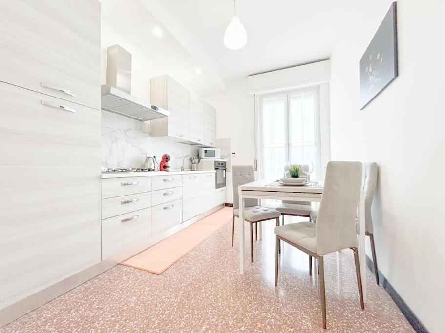 Elegant Apartment - Wifi - Smart Tv - Netflix เจนัว ภายนอก รูปภาพ