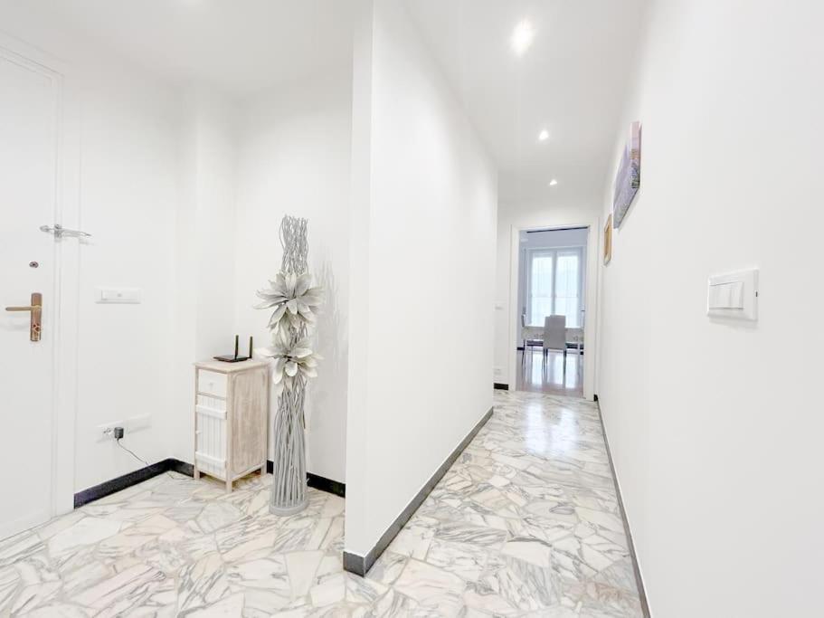Elegant Apartment - Wifi - Smart Tv - Netflix เจนัว ภายนอก รูปภาพ