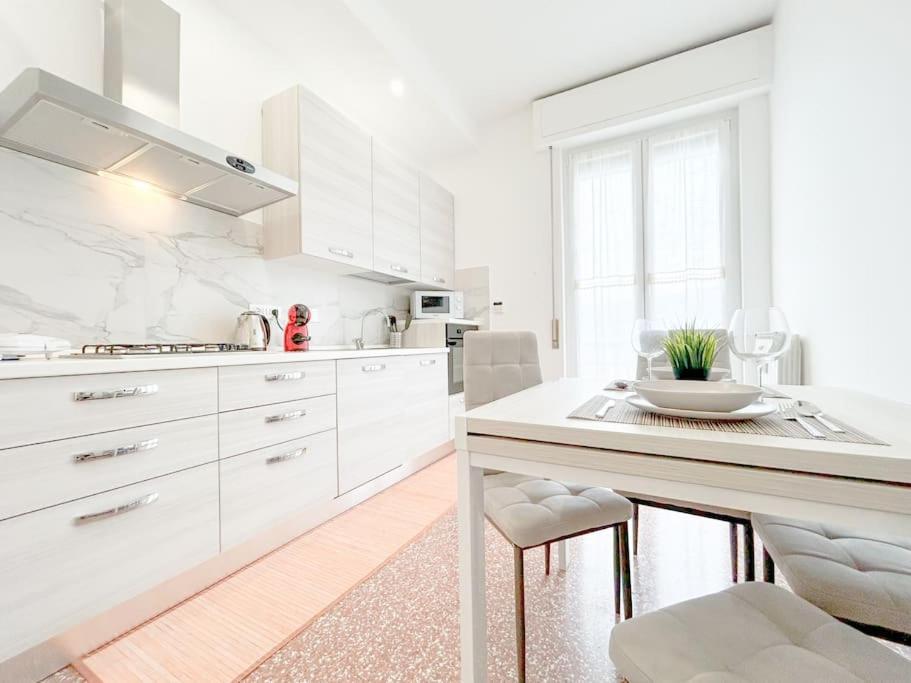 Elegant Apartment - Wifi - Smart Tv - Netflix เจนัว ภายนอก รูปภาพ
