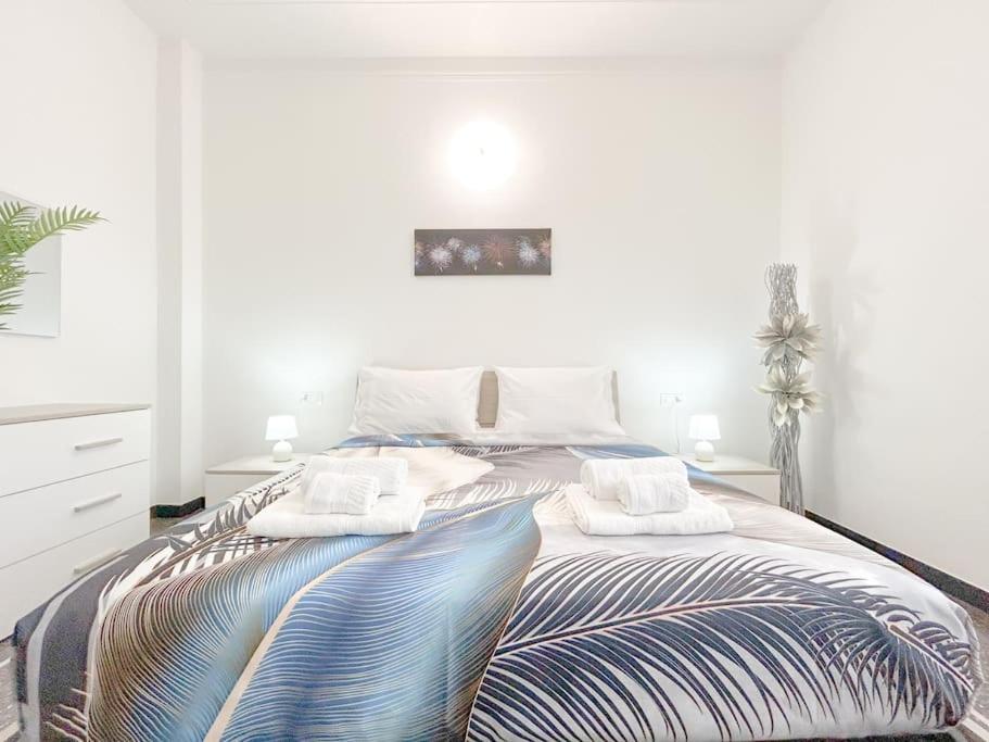 Elegant Apartment - Wifi - Smart Tv - Netflix เจนัว ภายนอก รูปภาพ